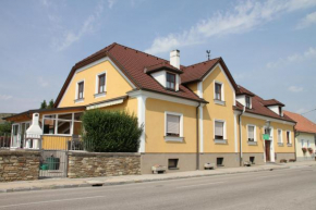 Gästehaus Fischer Rohrendorf